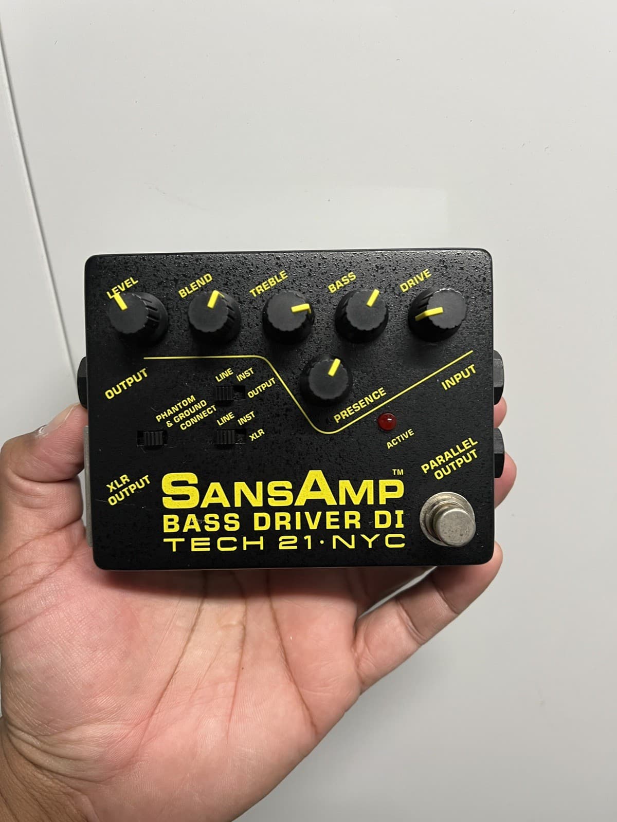 Tech 21 SansAmp Pedal Driver DI Analog Equalizer Guitar Bass Sans Amp Pre Preamp
