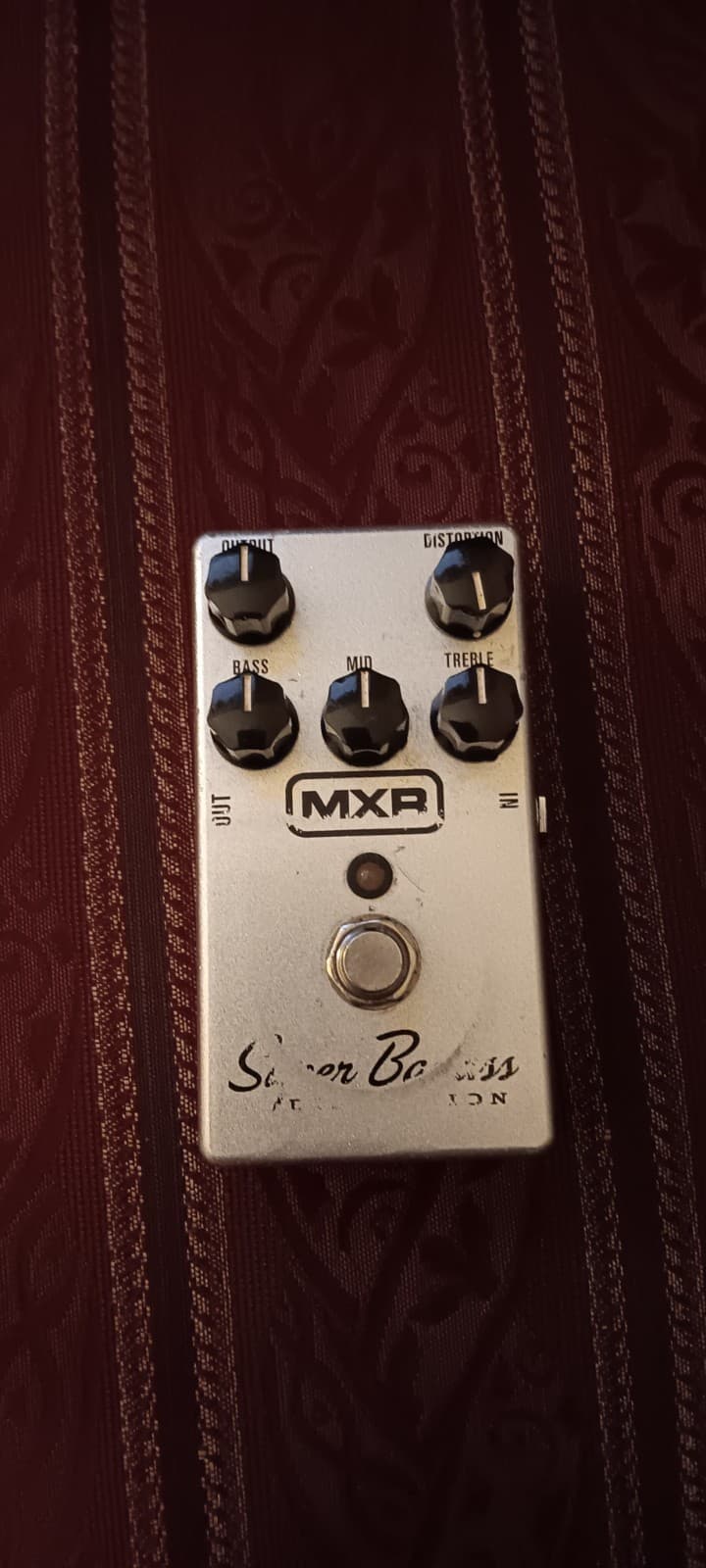 mxr super badass distortion pedal for guitar used good condition