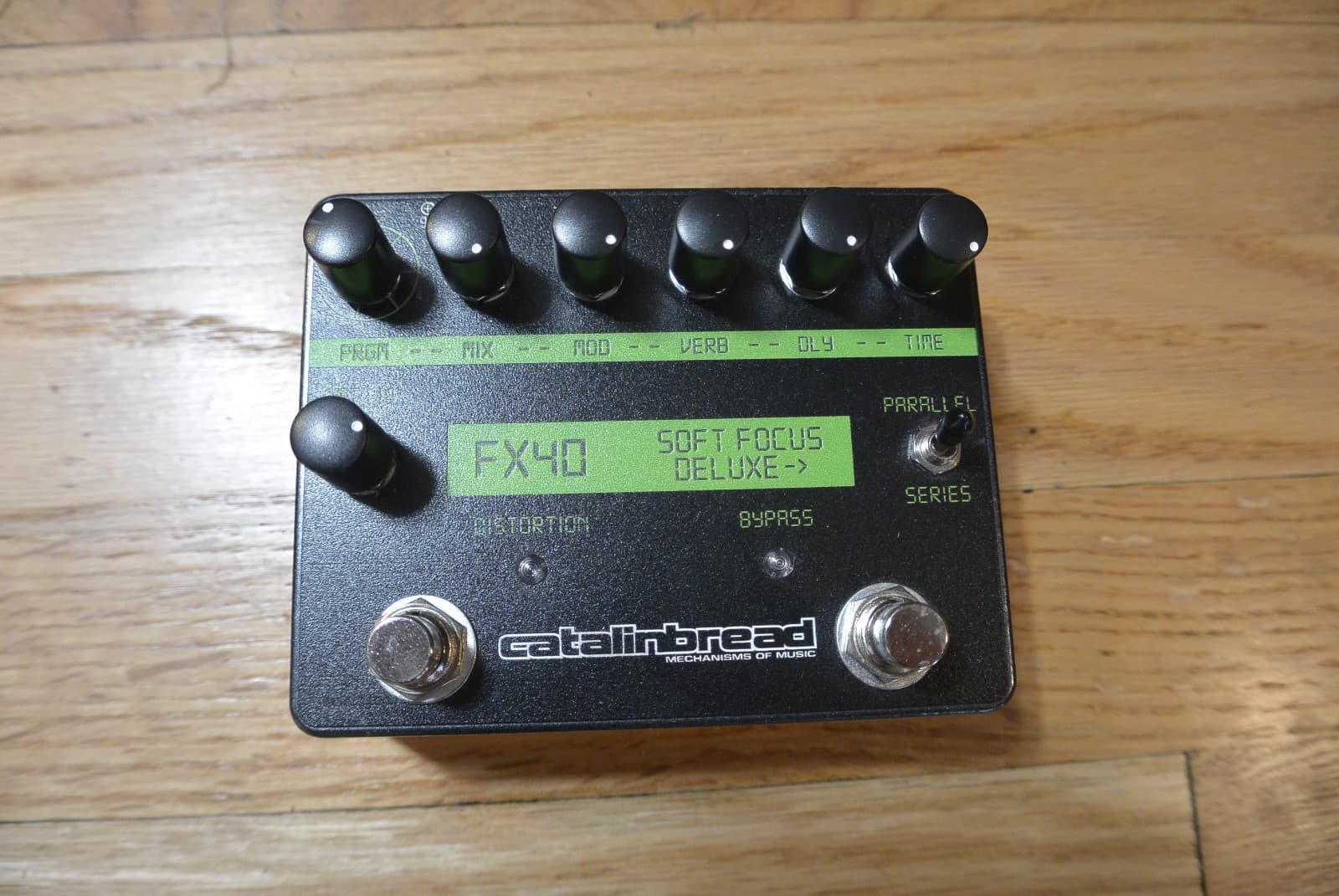 Catalinbread Soft Focus Deluxe Shoegaze Guitar Chorus Distortion Pedal