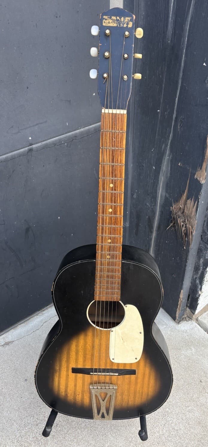 Maxwell Parlor Vintage Guitar Small Size 3/4 - See Photos
