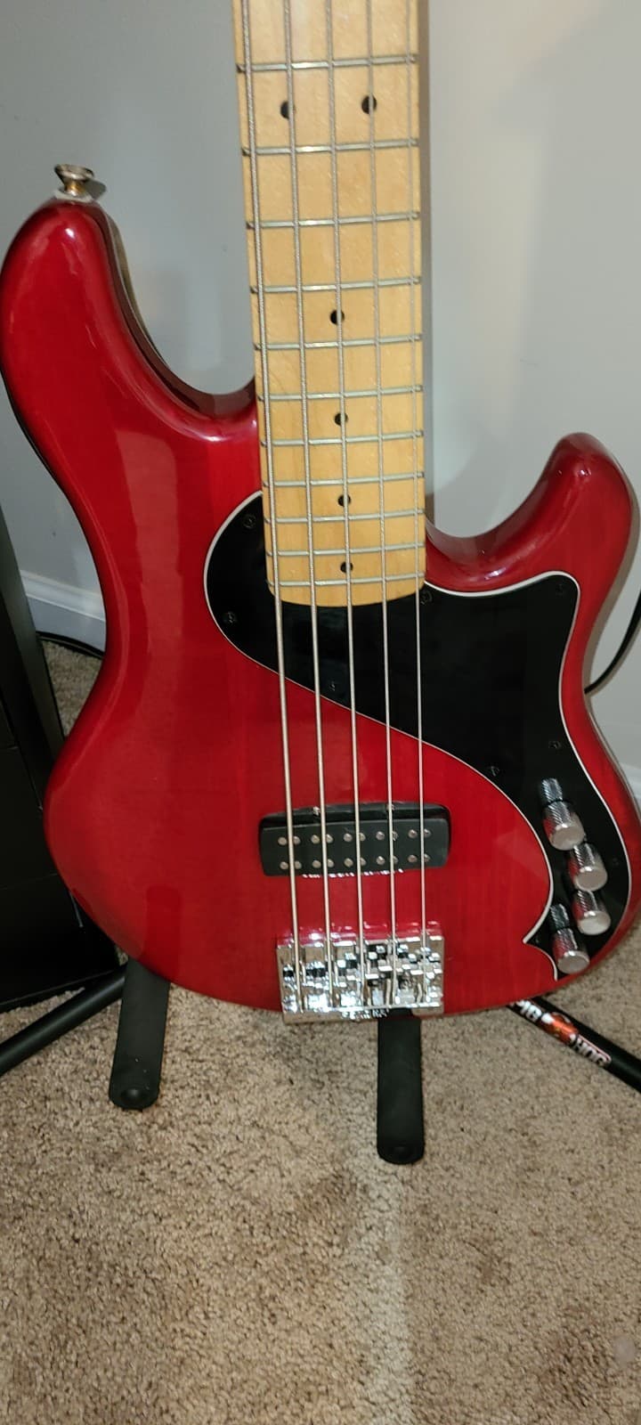 Squier Dimension Bass 5-String *3-Band EQ*
