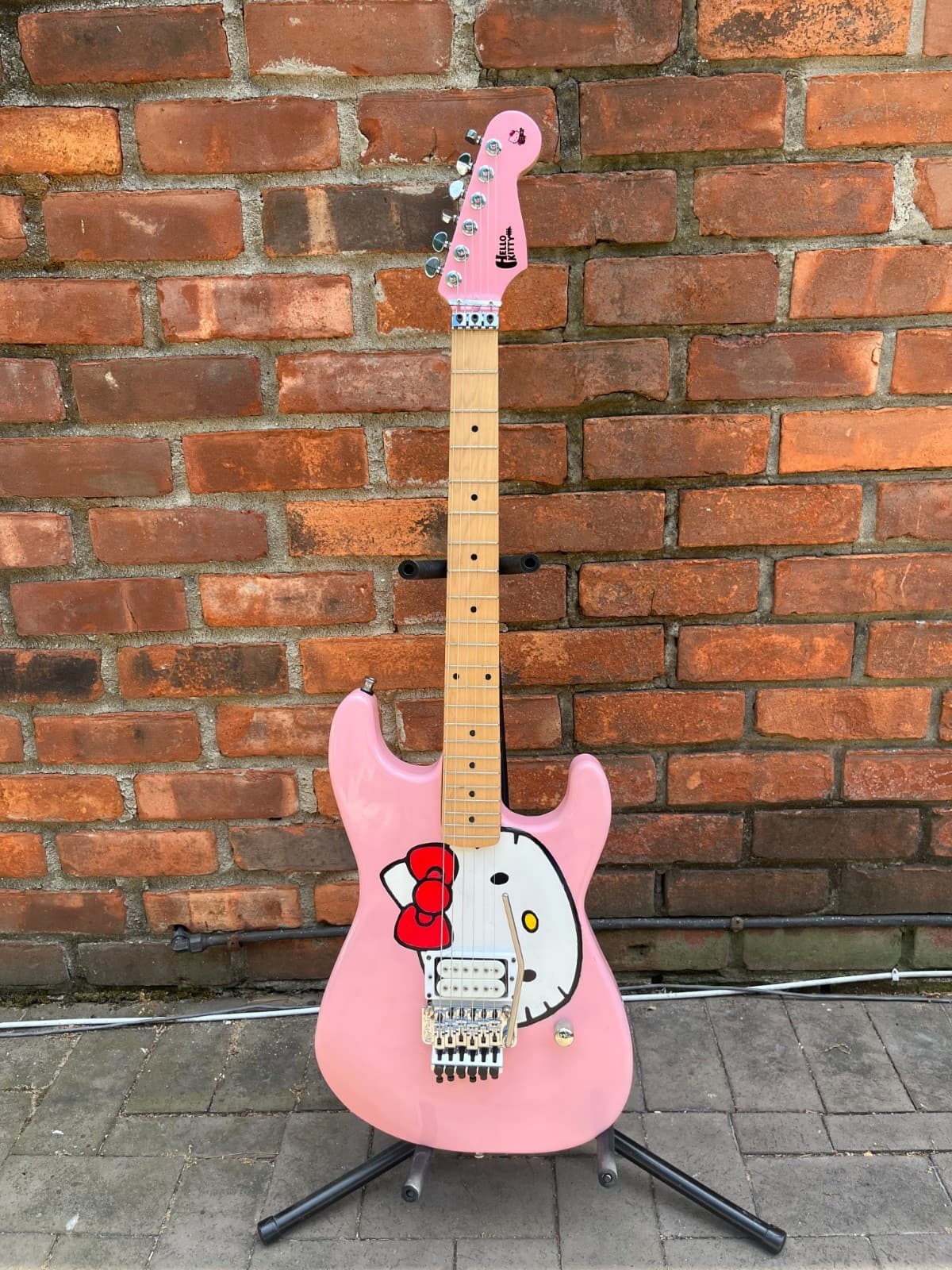 Hello Kitty Superstrat Guitar Charvel Style