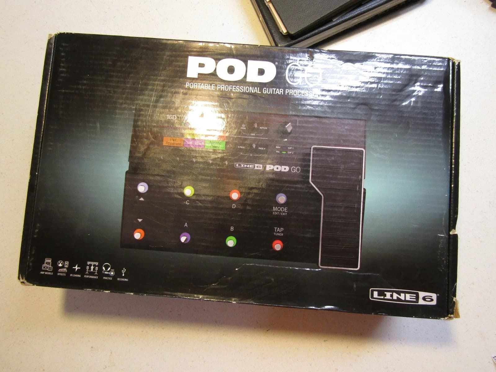 Multi Effects Amp Simulator Effect Processor Guitar Bass LINE 6 POD GO
