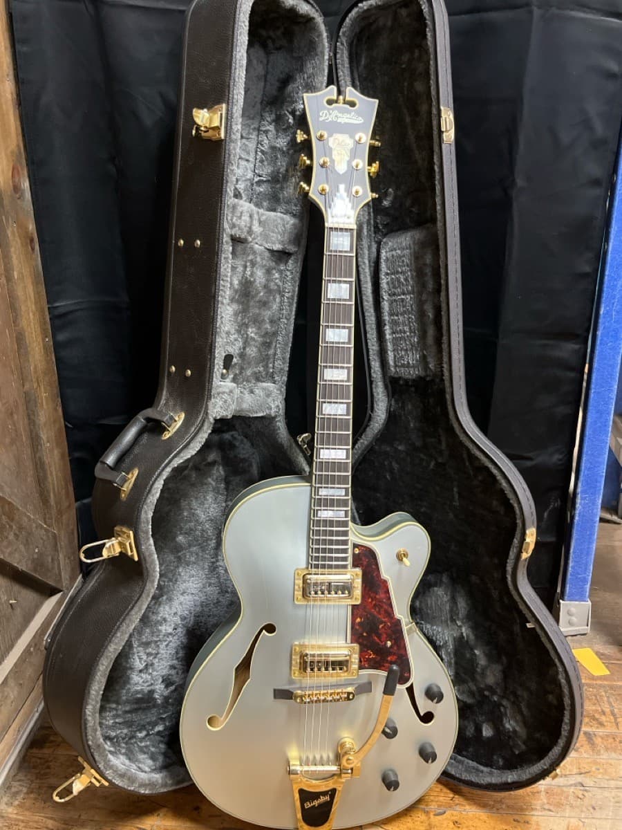 D'ANGELICO DELUXE 175 6-STRING ELECTRIC GUITAR (H83005612)