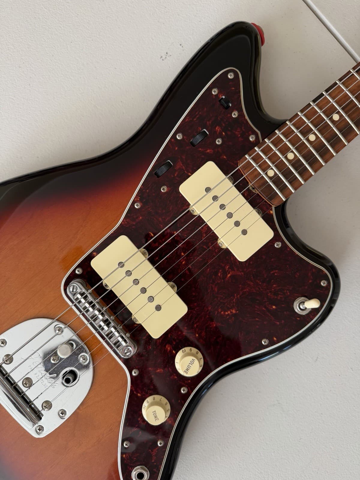 Fender Jazzmaster Vintera 60’s Tobacco Burst MIM Offset Body Rosewood Fretboard