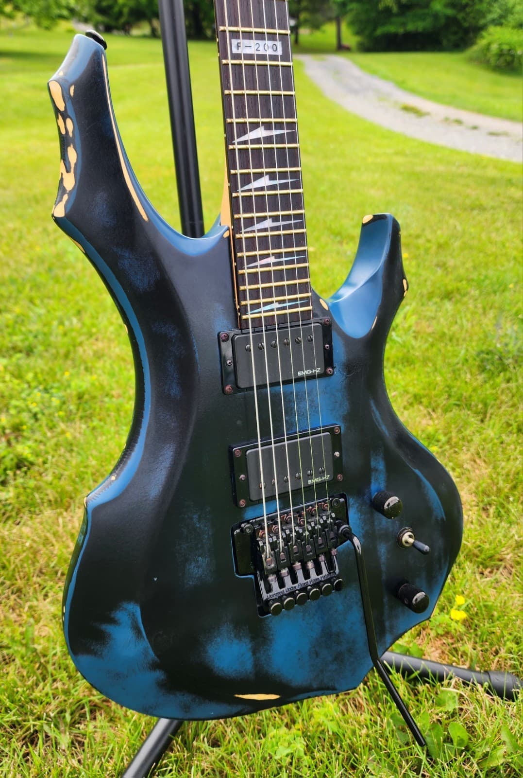 ESP LTD F-200 With Hardshell Case. EMG HZ Coil Splitting And Heavy RELIC Prepped