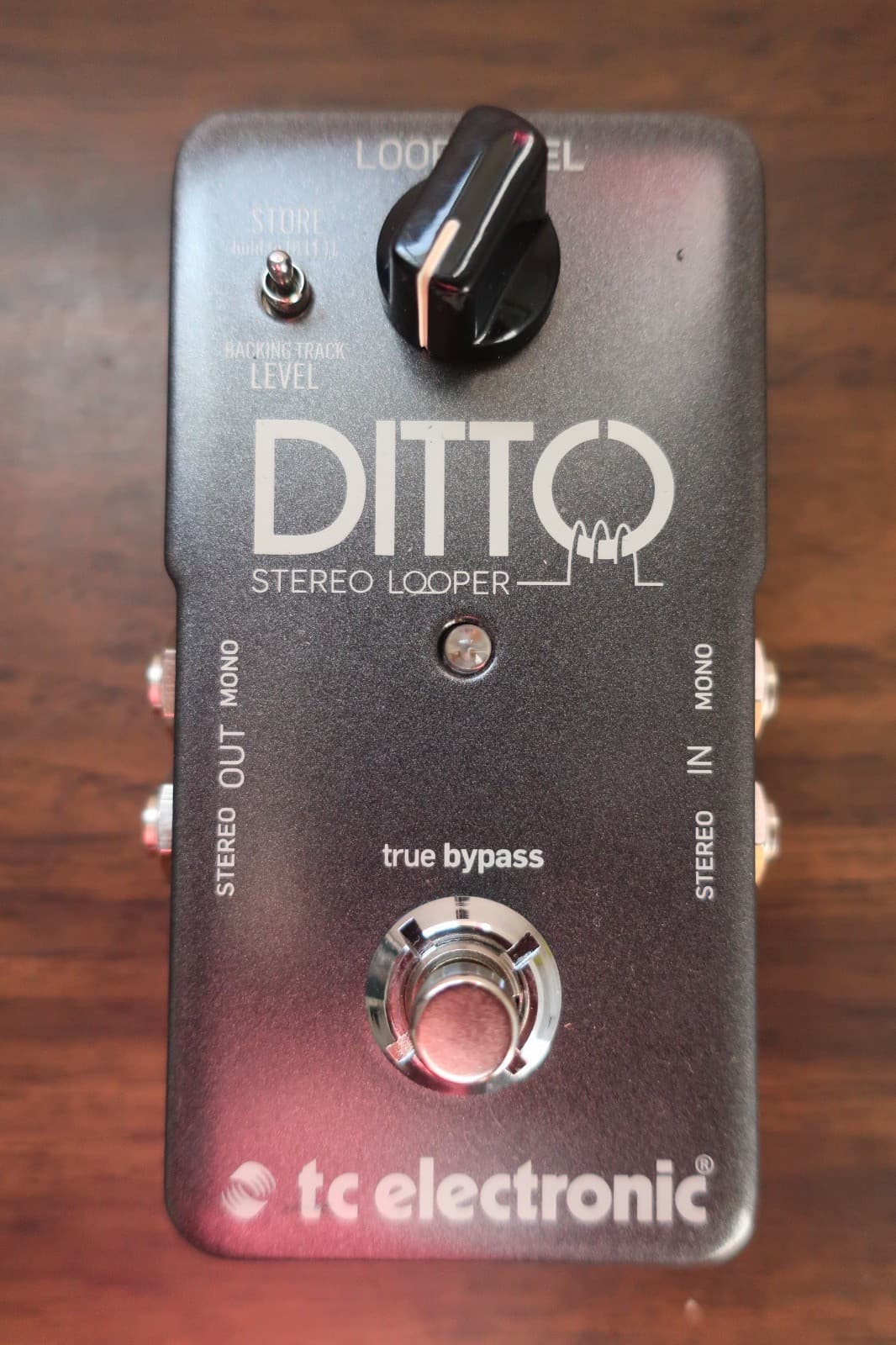 TC Electronic Ditto Looper Digital Pedal for Electric & Acoustic Electric Guitar