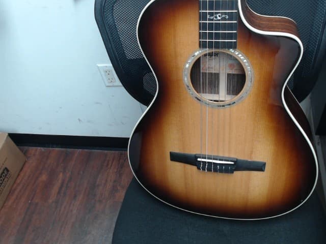 TAYLOR GUITARS GUITAR 412CE-NR (EZ1007553)