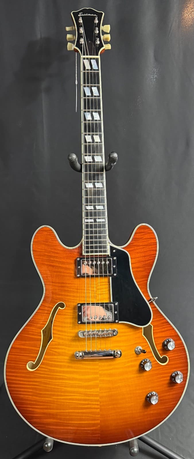 Eastman T486-GB Semi-Hollow Thinline Electric Guitar Goldburst Finish w/ OHSC