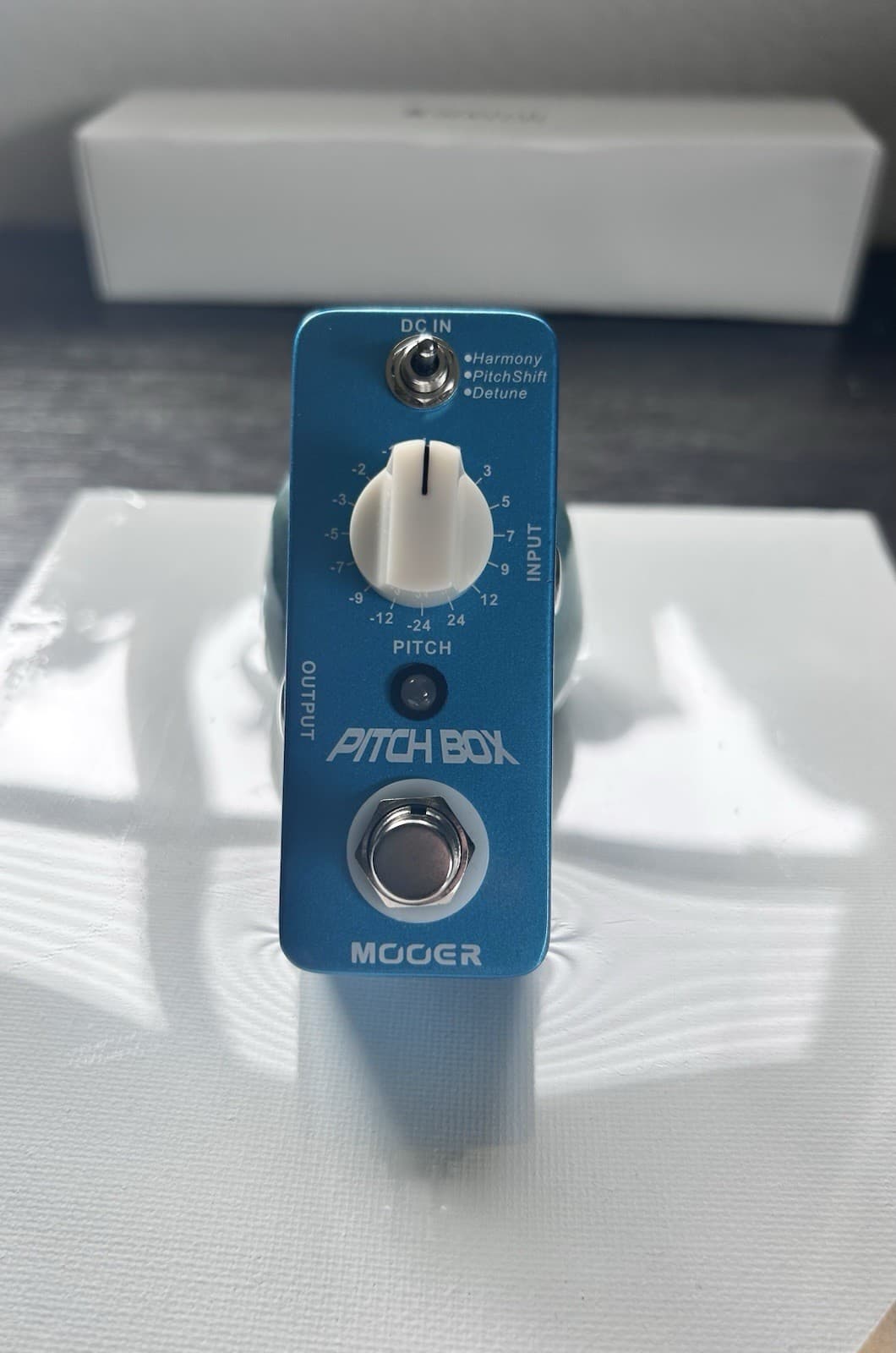 Mooer Pitch Step Polyphonic Shifing Harmony Guitar Pedal