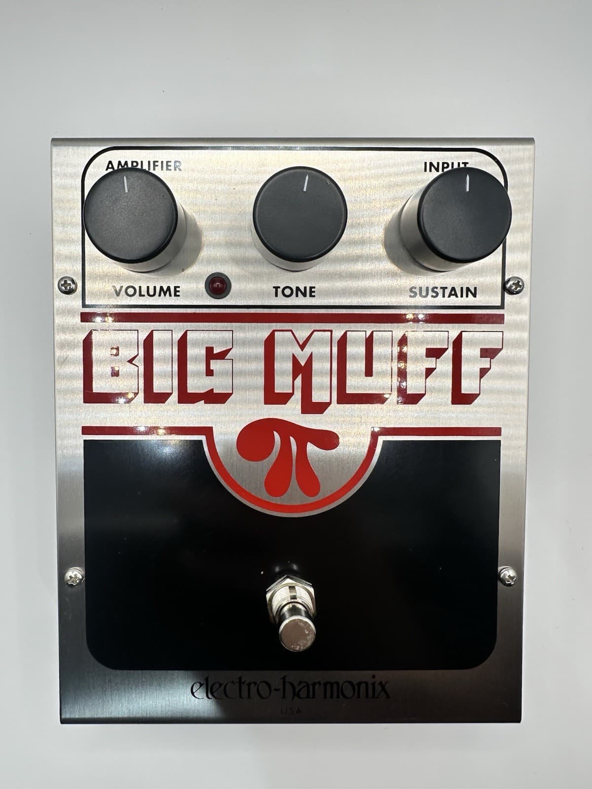 Electro-Harmonix Big Muff Analog Fuzz Effects Pedal for Electric Guitar