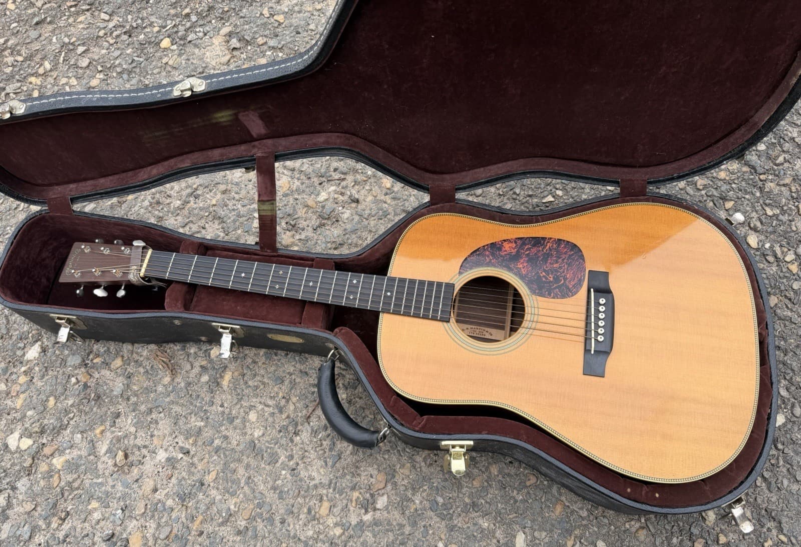 Martin HD-28V Vintage Series Dreadnought Acoustic Guitar 2008 w/ Hard Case