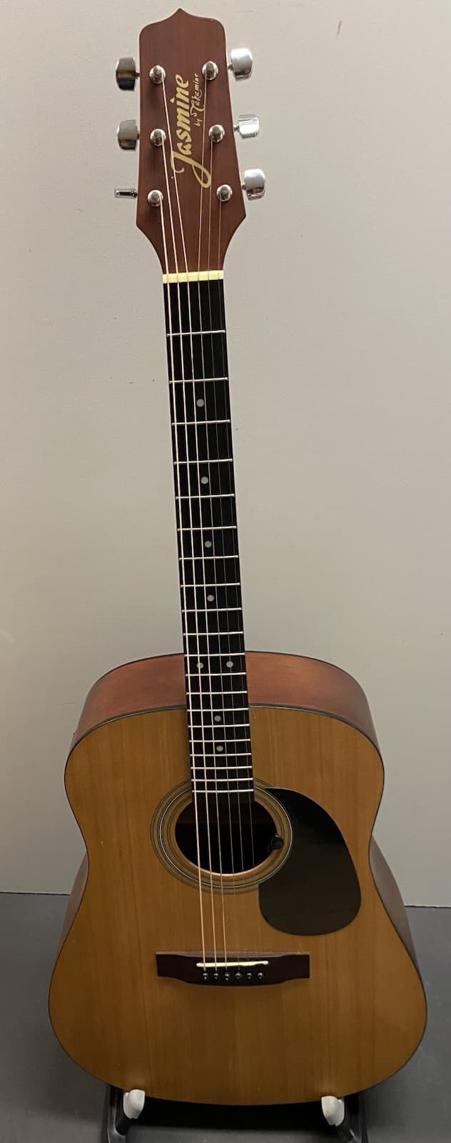 Jasmine Electric Acoustic Guitar(Excellent)