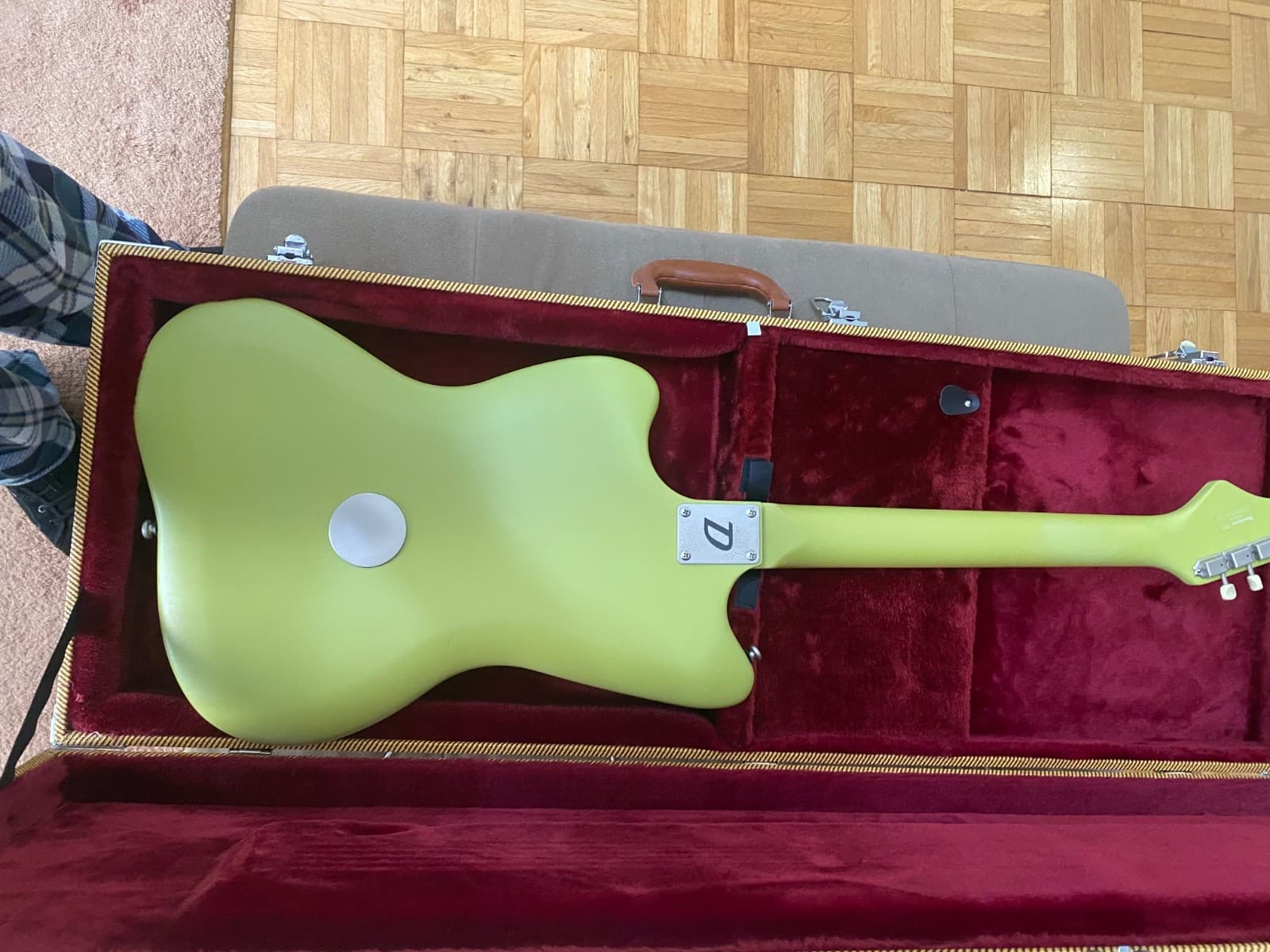 Danelectro Electric Guitar Dead-On 67 Lime Green