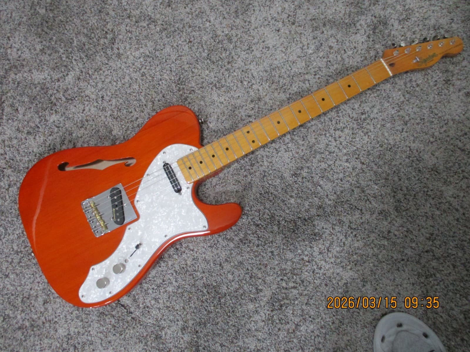 Squier Classic Vibe '60s Telecaster Thinline Electric Guitar - Natural