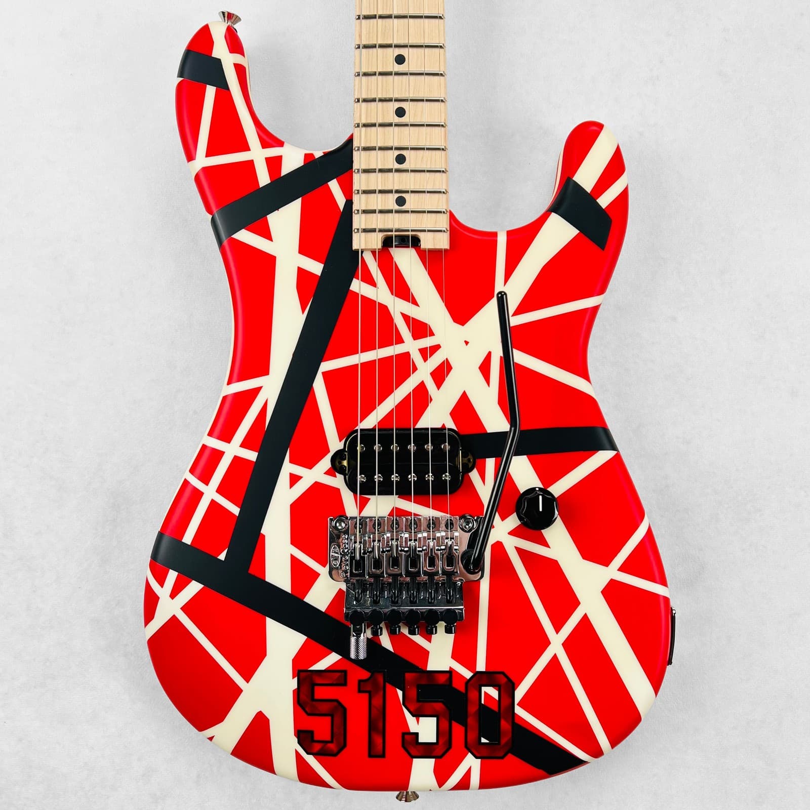 EVH Striped Series 5150 2021 - Red, Black and White