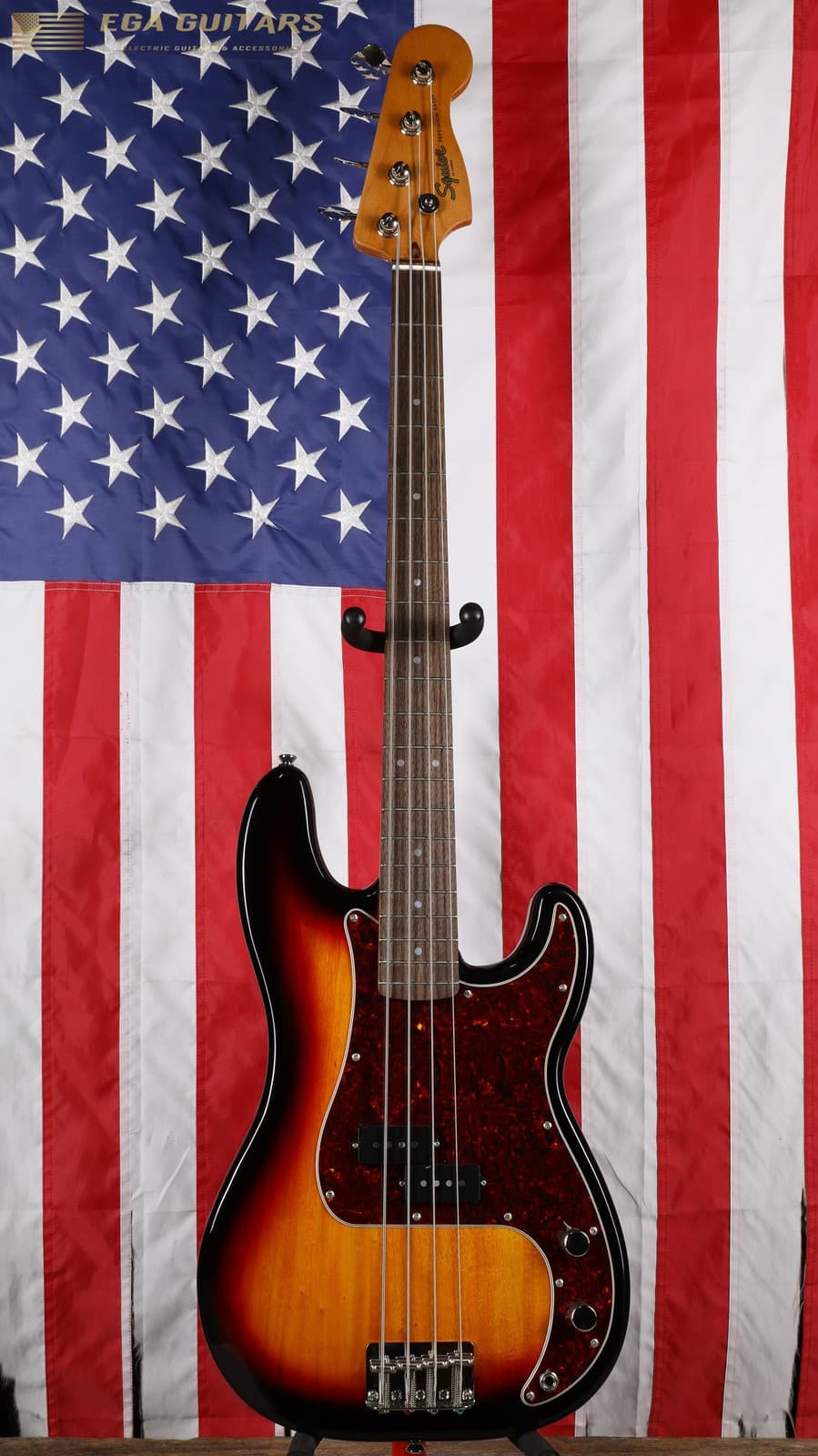 Squier Classic Vibe '60s Precision Bass - 3-Color Sunburst