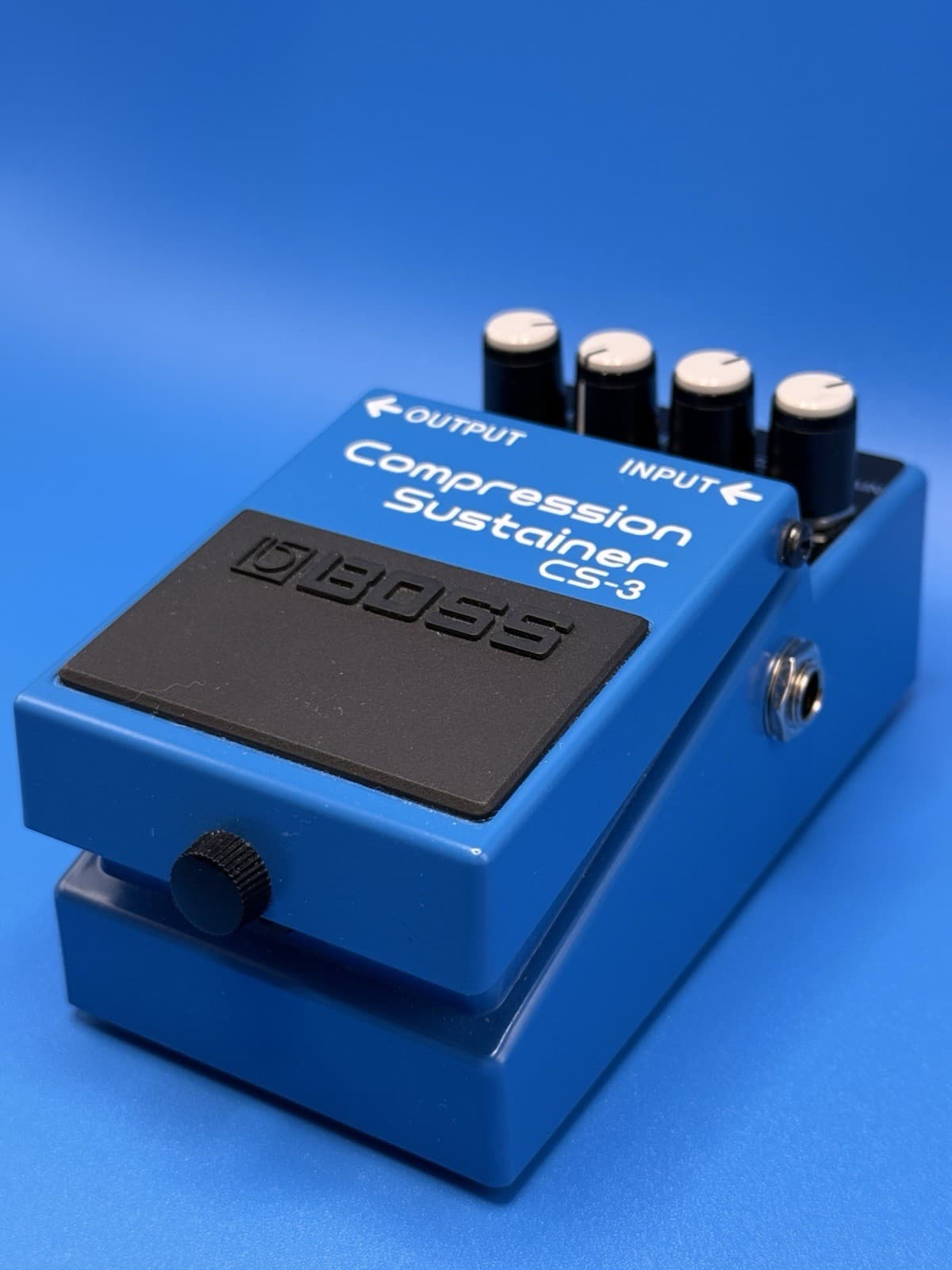 BOSS CS-3 Compression Sustainer Compressor Pedal for Electric Guitar + 2 cables