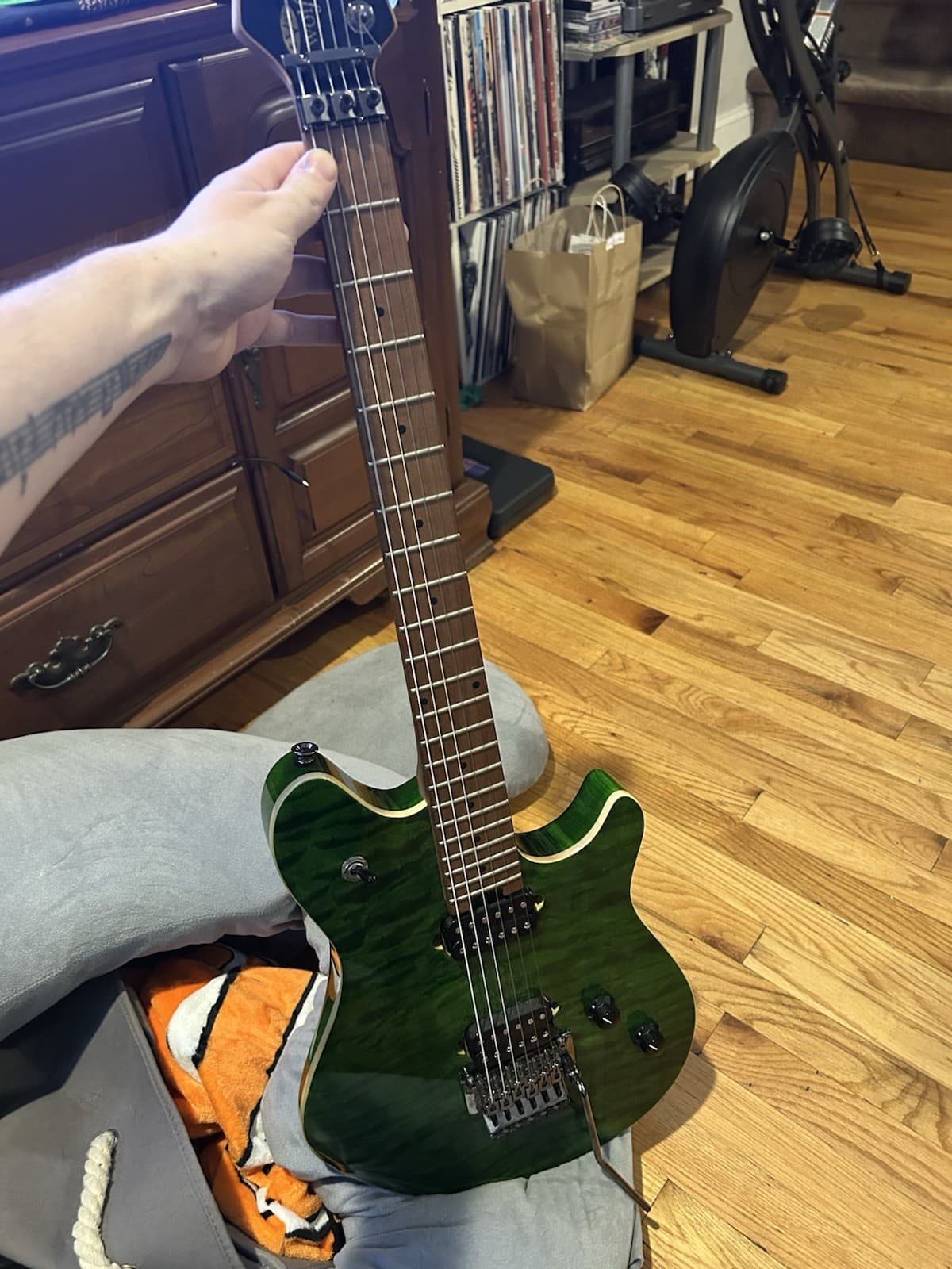 EVH Wolfgang Standard Green Solid-Body Electric Guitar 6 String Maple