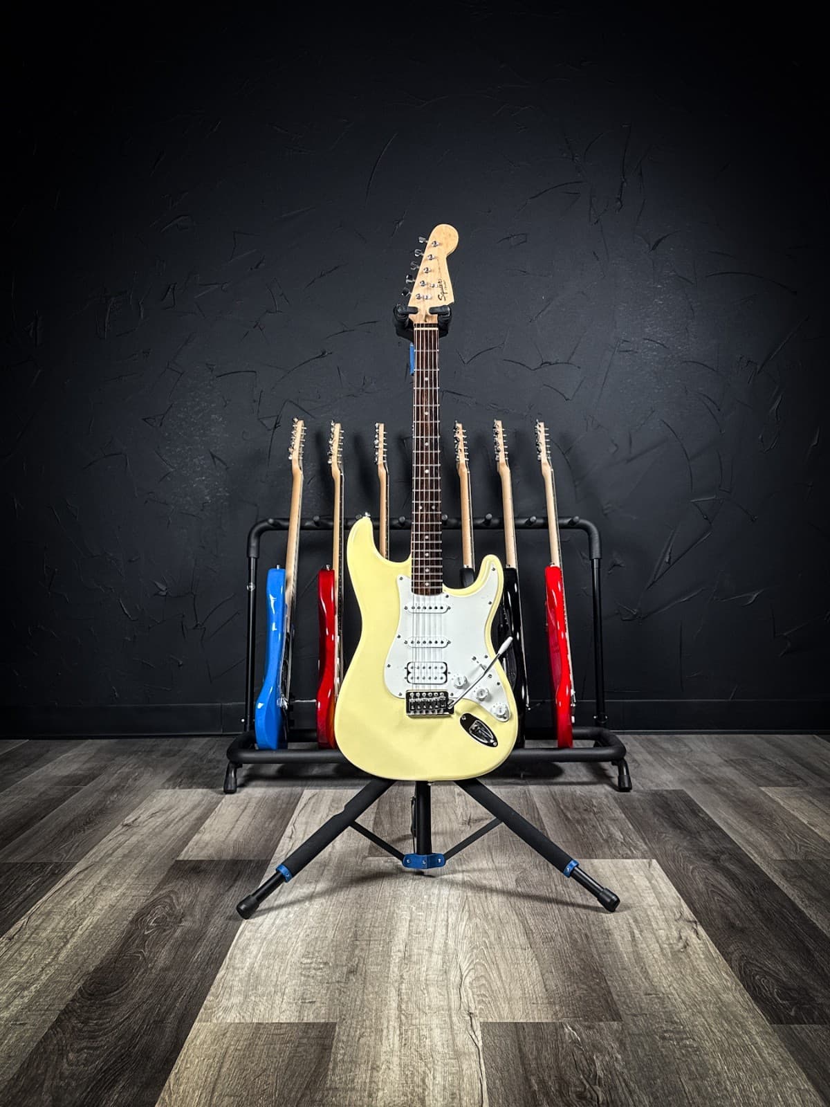Squier Bullet Stratocaster HSS - Cream