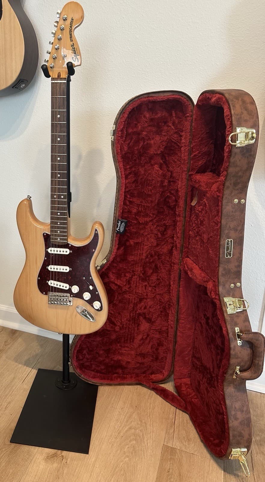Squier Classic Vibe '70s Stratocaster Electric Guitar - Natural