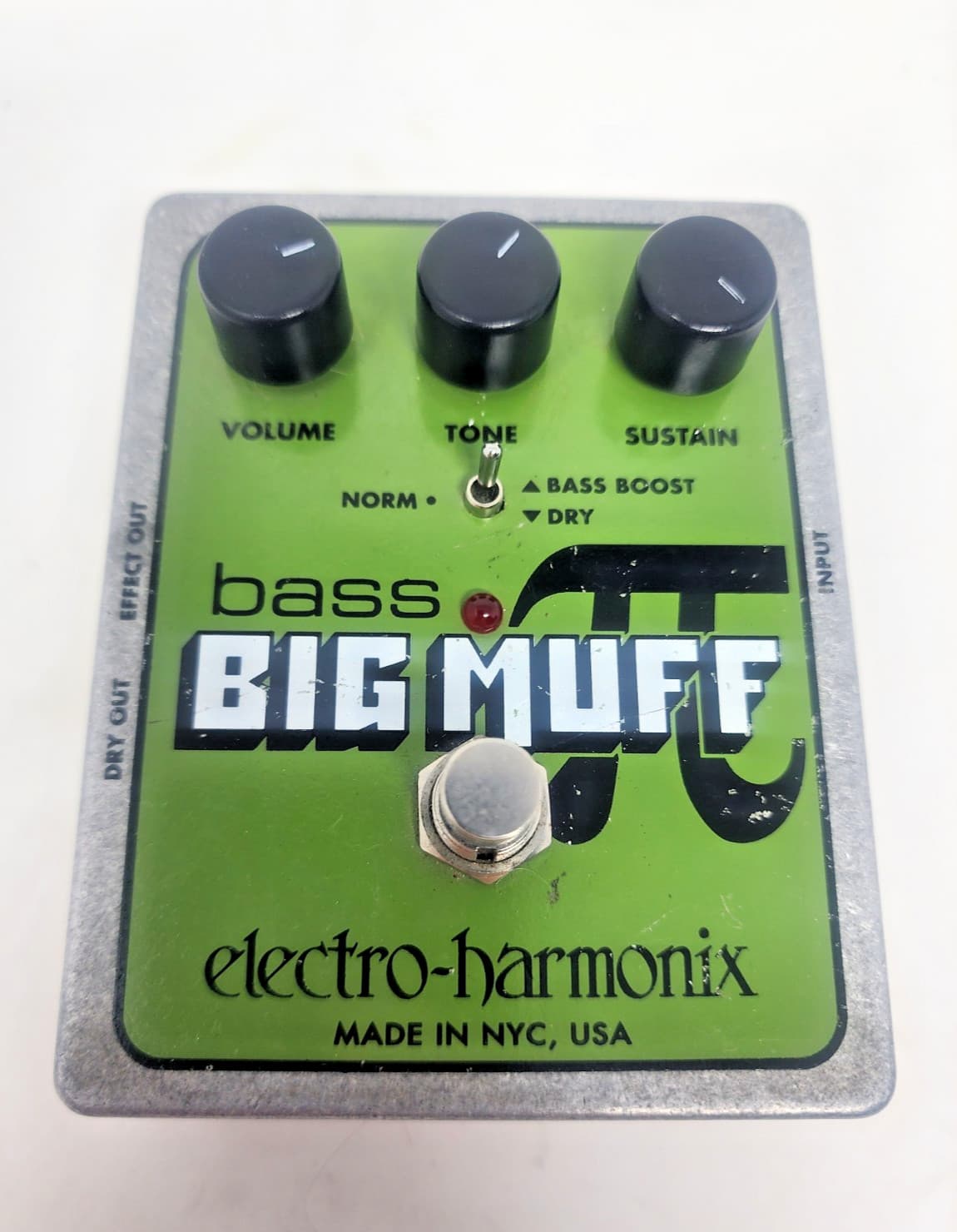 Electro-Harmonix Bass Big Muff Pi Distortion Guitar Effect Pedal