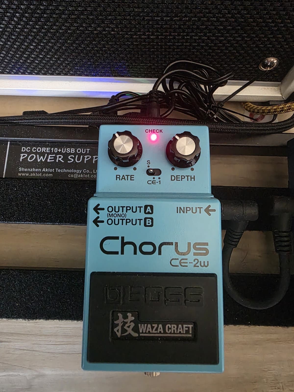 Boss CE-2W Chorus Waza Craft Guitar Effects Pedal