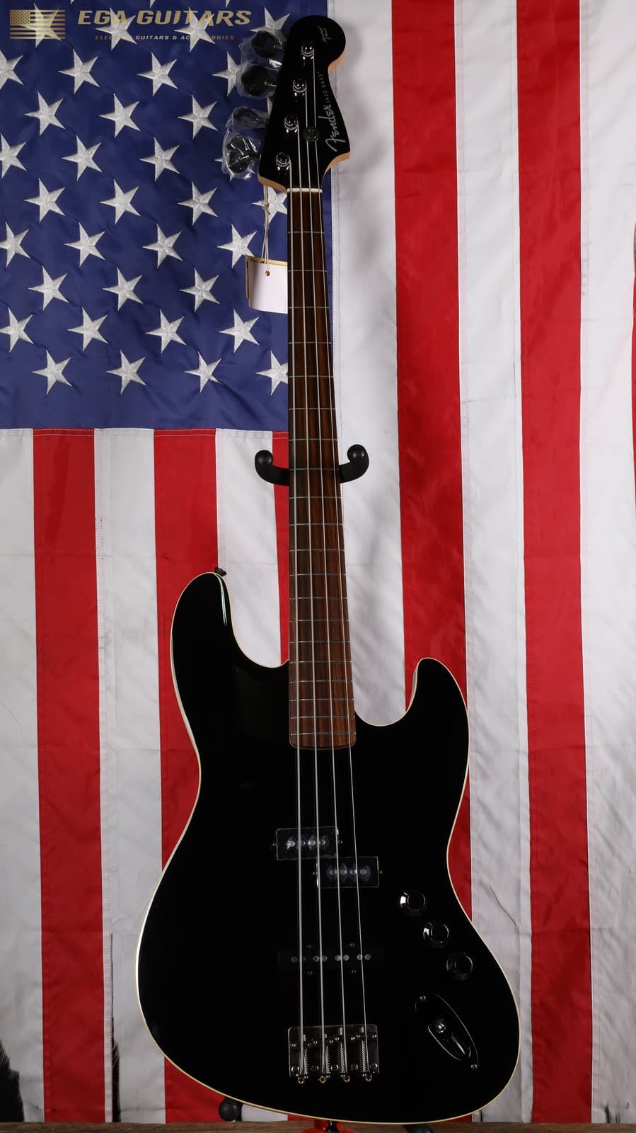 Fender Aerodyne Jazz Bass - Black