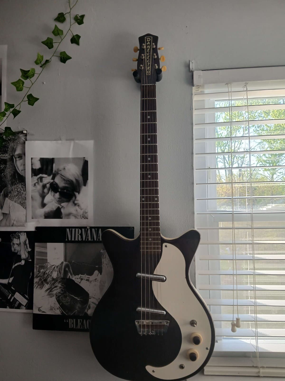 Black Danelectro Stock '59 6-String Electric Guitar - Used minor damage