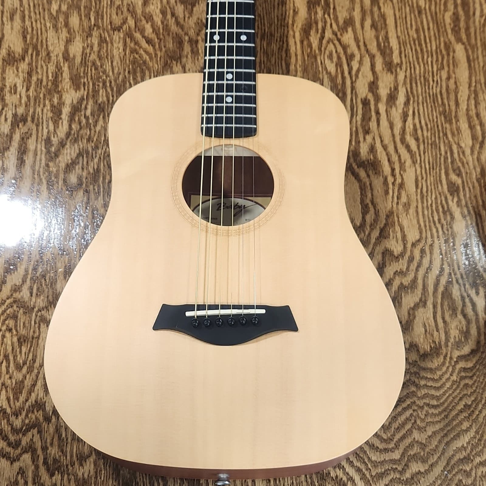 Taylor Baby BT1 3/4 Acoustic Guitar 2011 RH 6-String + Case