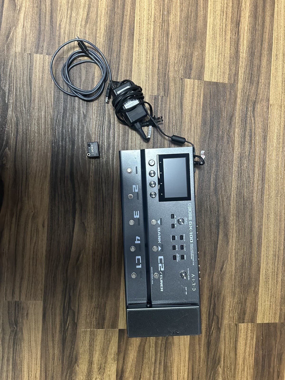 Boss GX-100 Guitar Effects Processor with Bluetooth module