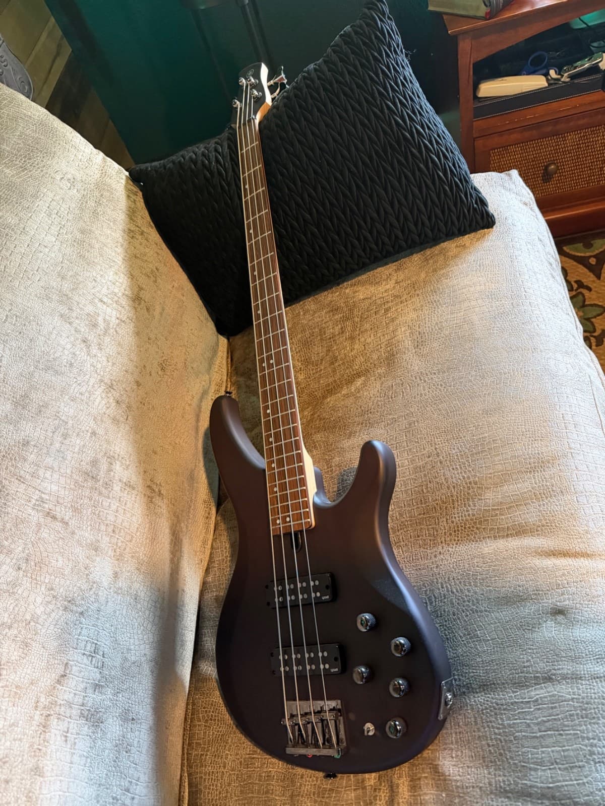 Yamaha TRBX504 4-String Bass Guitar, Rosewood Fingerboard, Translucent Brown