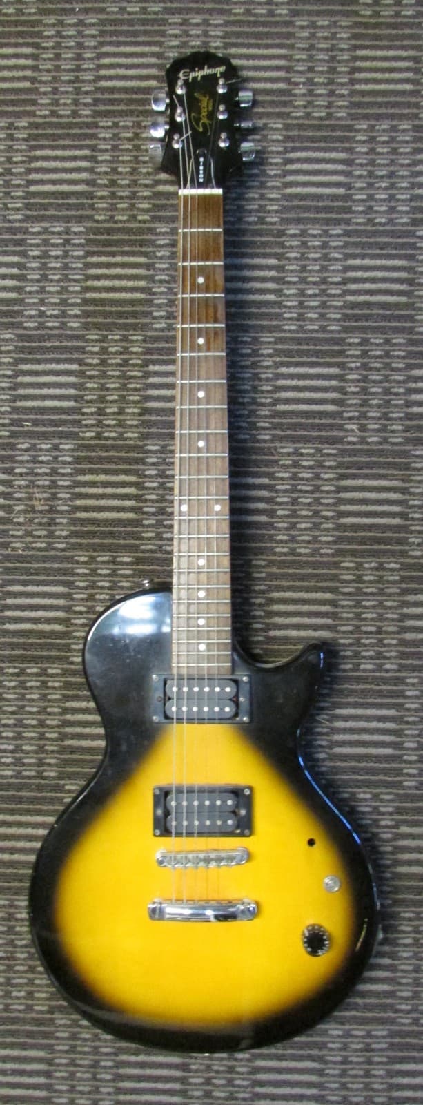 Epiphone By Gibson Special Model Electric guitar yellow & black for repairs