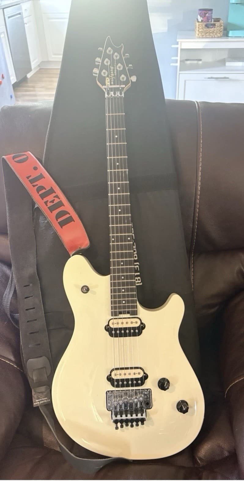 EVH Wolfgang Special Electric Guitar White Right-Handed WG231766M