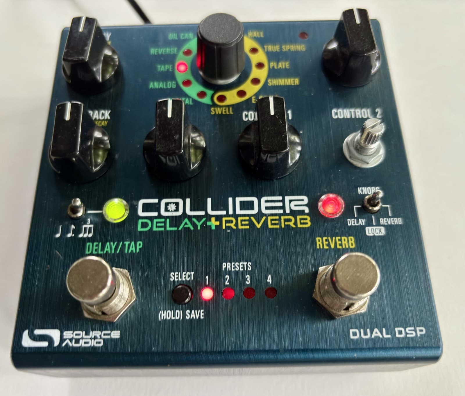 Source Audio Collider Stereo Delay+Reverb Pedal Guitar Effects