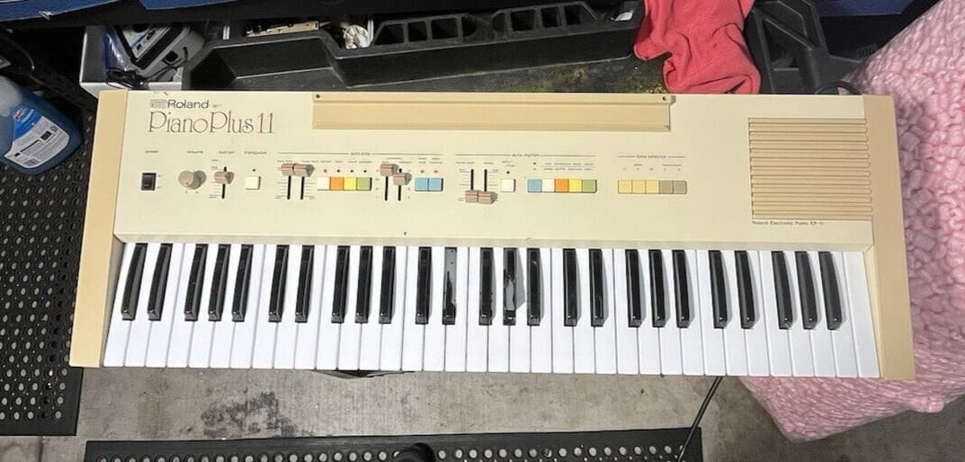 Vintage Rare Analog 1982 Roland Piano Plus 11 Keyboard Synthesizer Drum Machine