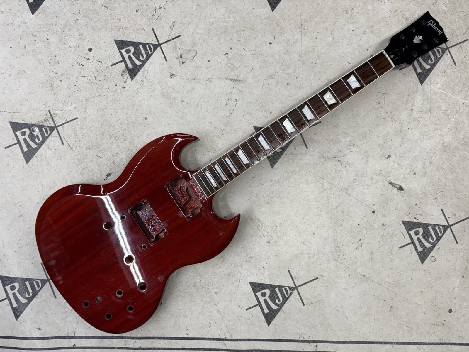 2018 Gibson USA SG Standard Electric Guitar Husk Heritage Cherry