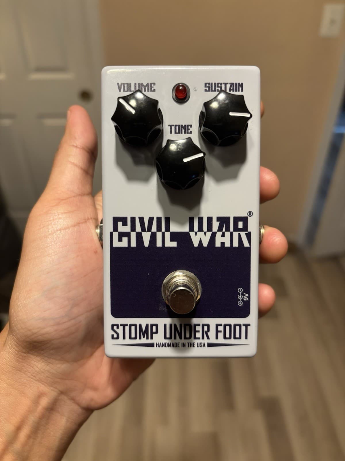 Stomp Under Foot Civil War Analog Distortion Effects Pedal for Electric Guitar