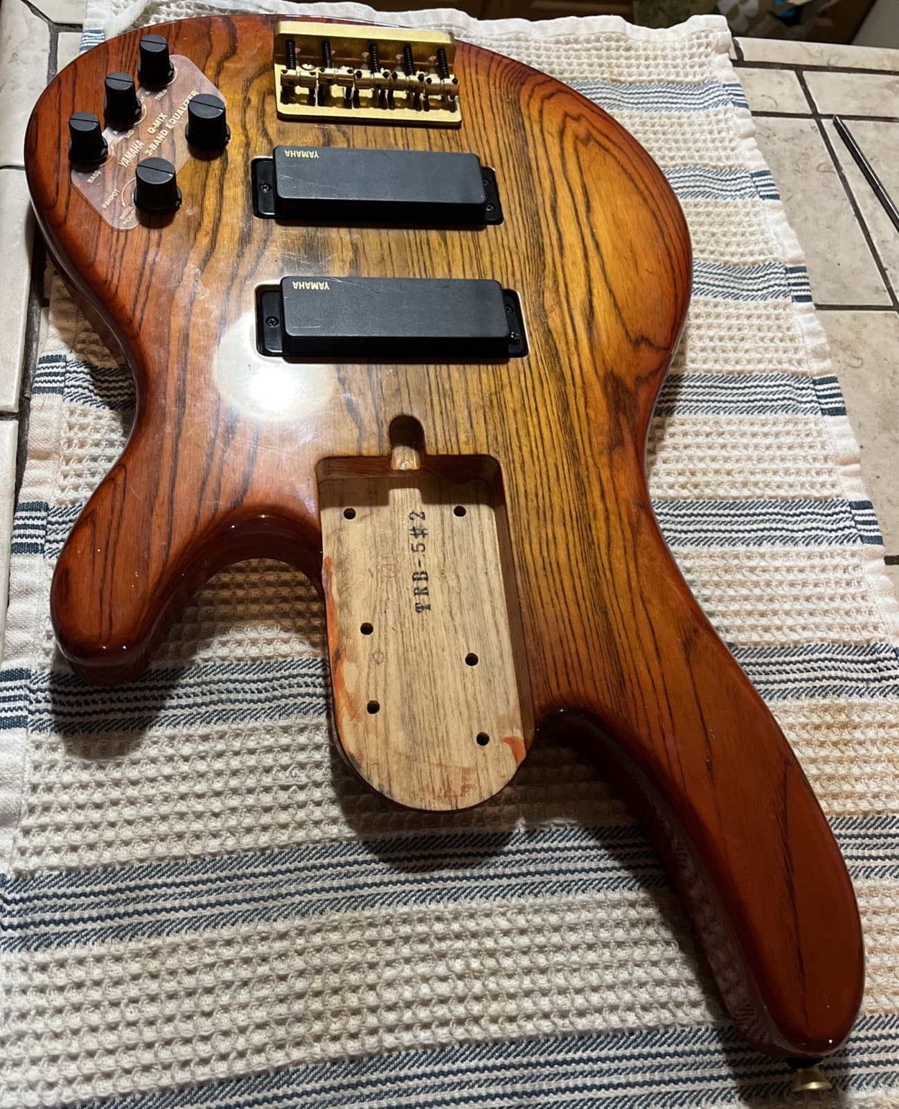 Yamaha TRB-5II Bass Guitar Japanese Project Luthier Shops And Repairs