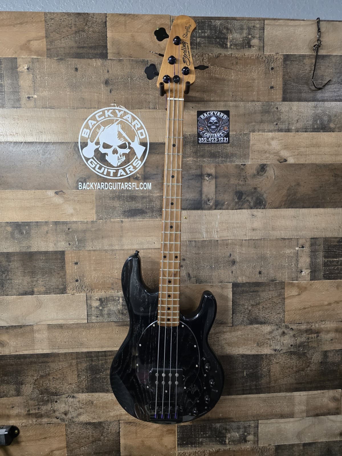 Sterling by Music Man Stingray Ray34 Bass 4H, Sassafras