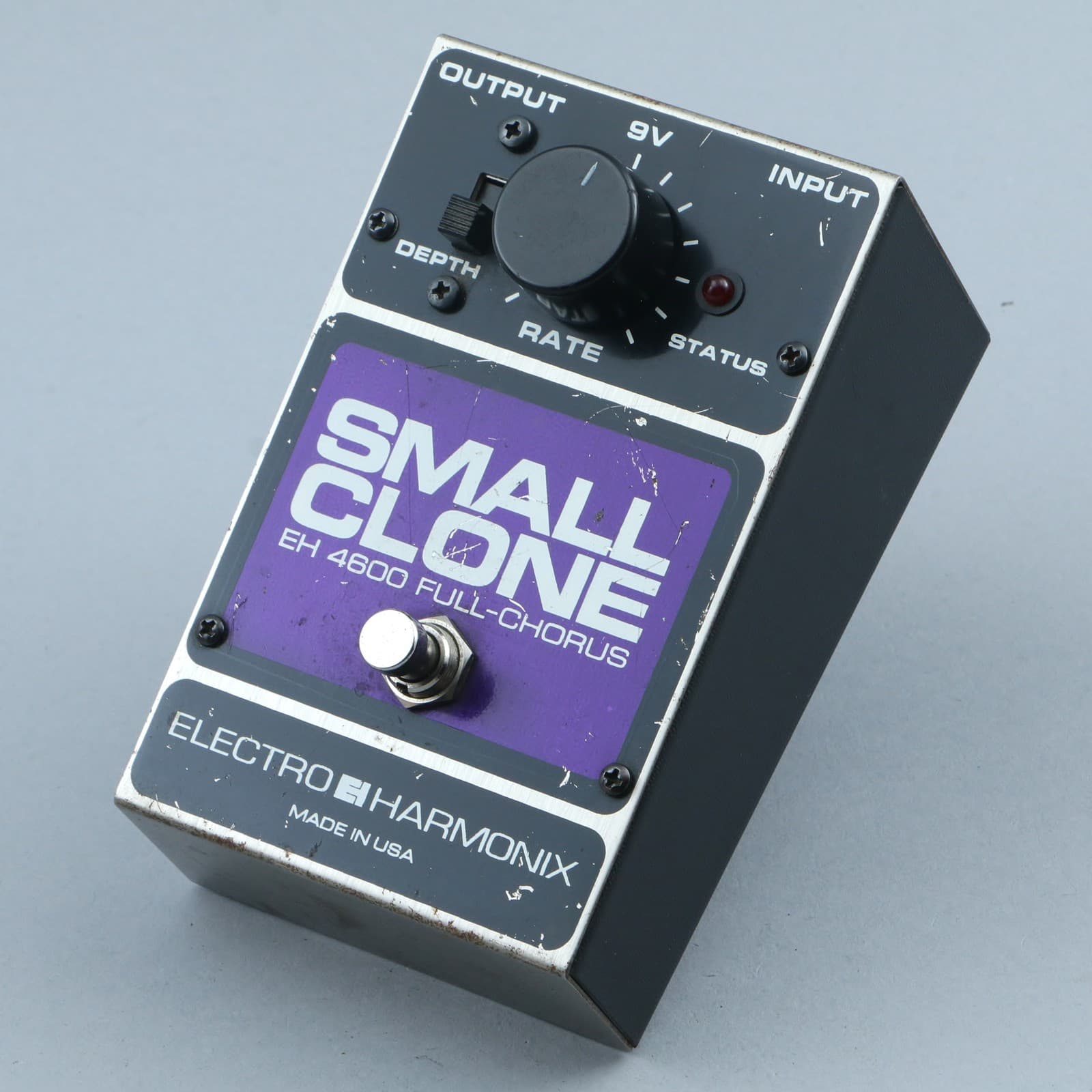 Electro-Harmonix Small Clone Guitar Effects Pedal P-30639