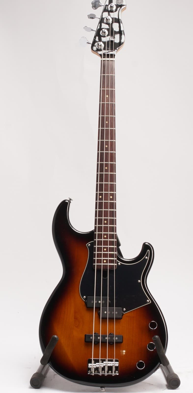 Yamaha BB434 4-String Electric Bass Guitar (Tobacco Brown Sunburst)
