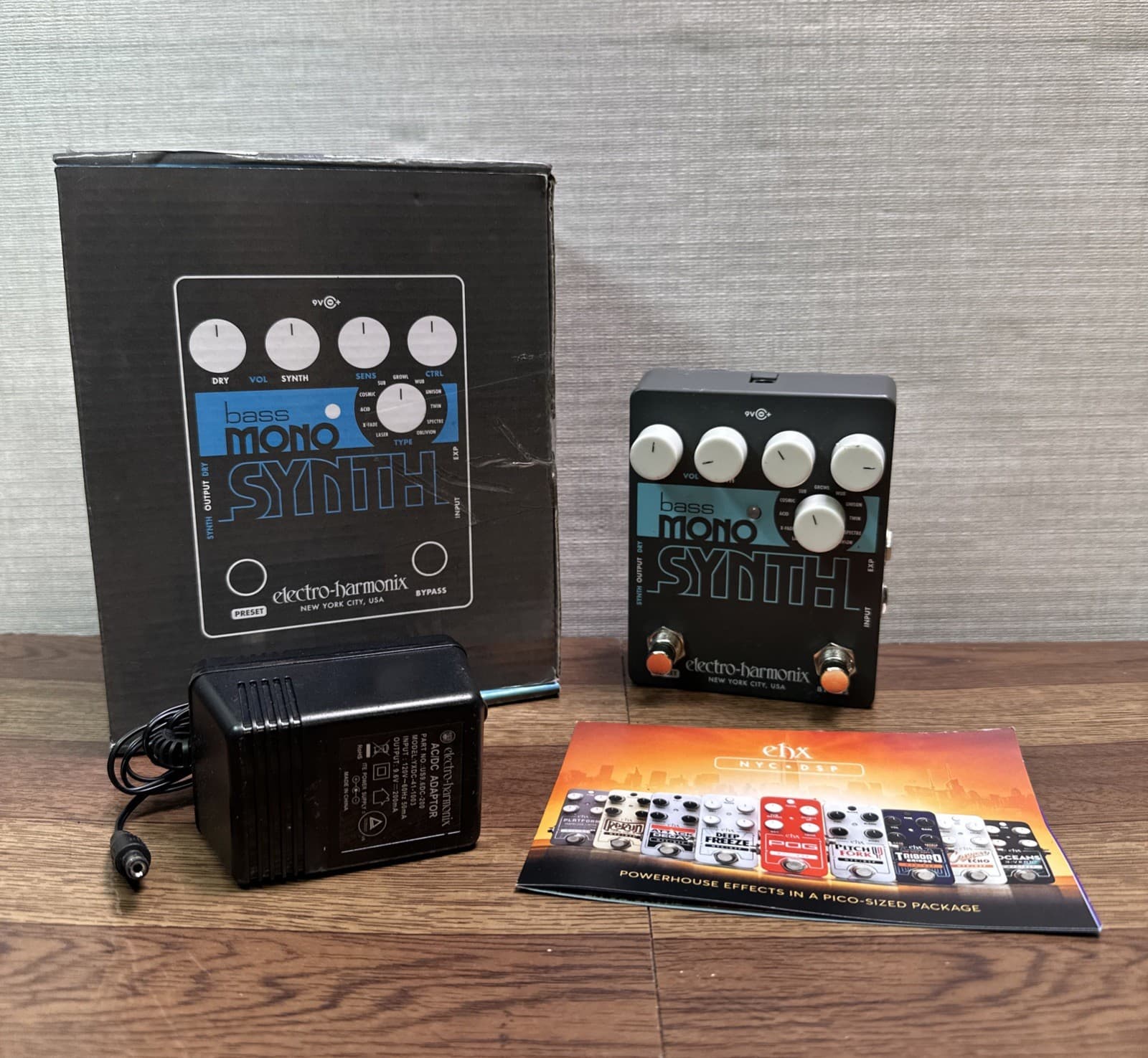 Electro-Harmonix Bass Mono Synth Analog-Style Synth for Bass Guitar