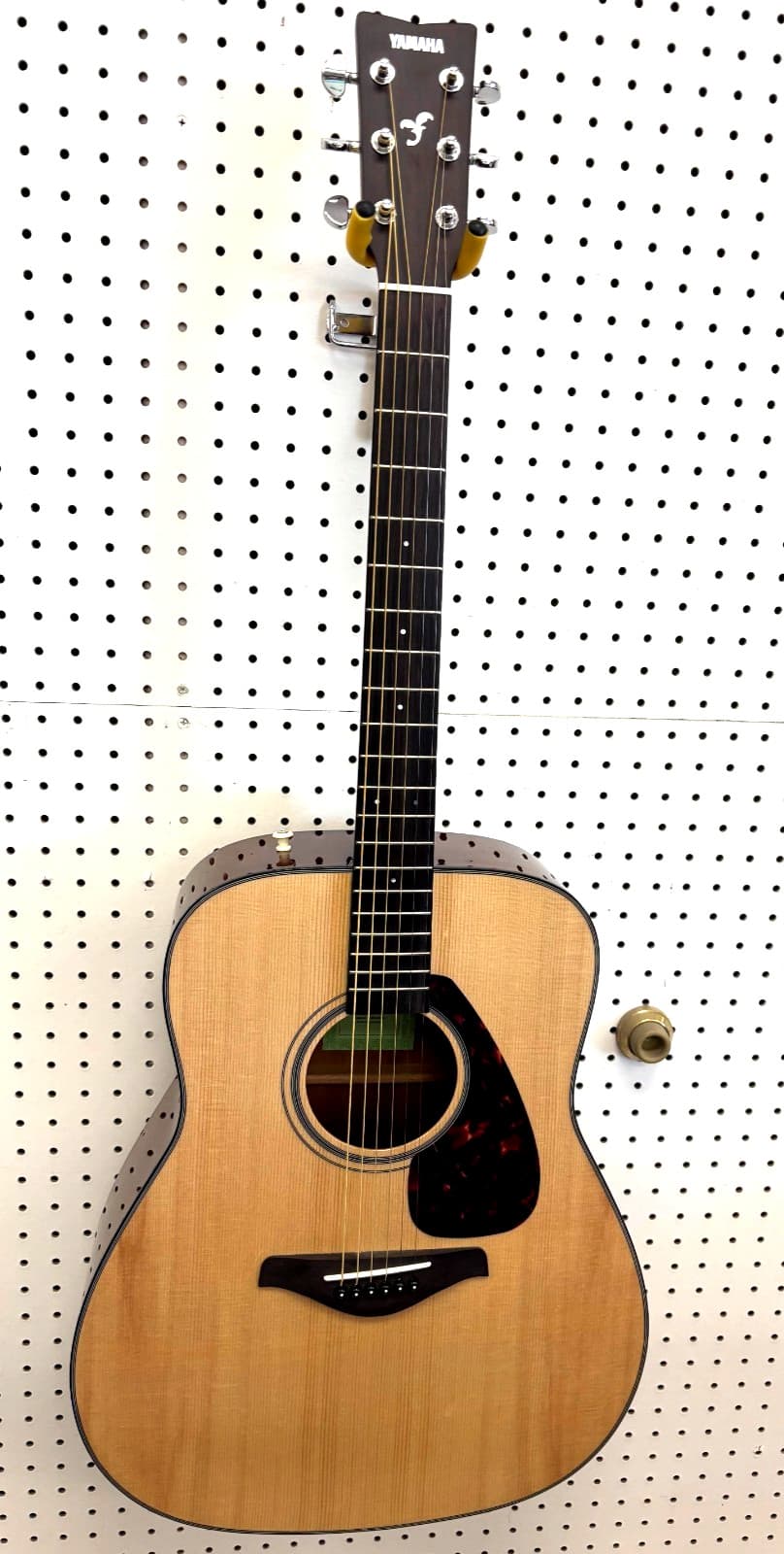 Yamaha FG800J Solid Spruce Top Dreadnought Acoustic Guitar Natural