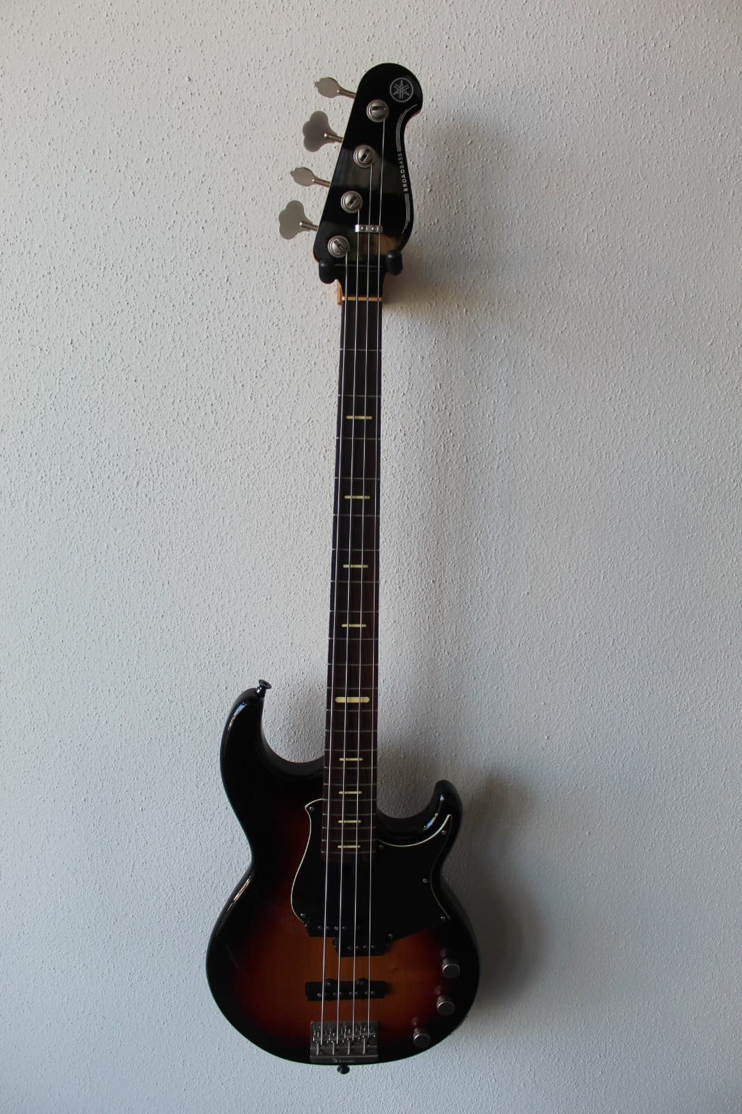 Used Yamaha BBP34 Electric Bass Guitar - Vintage Sunburst - Made in Japan