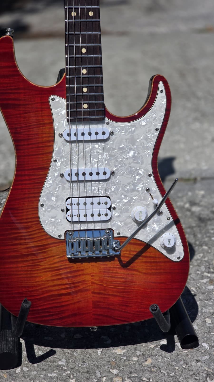 Suhr Standard Plus with Pau Ferro Fretboard 2018 - Present - Bengal Burst