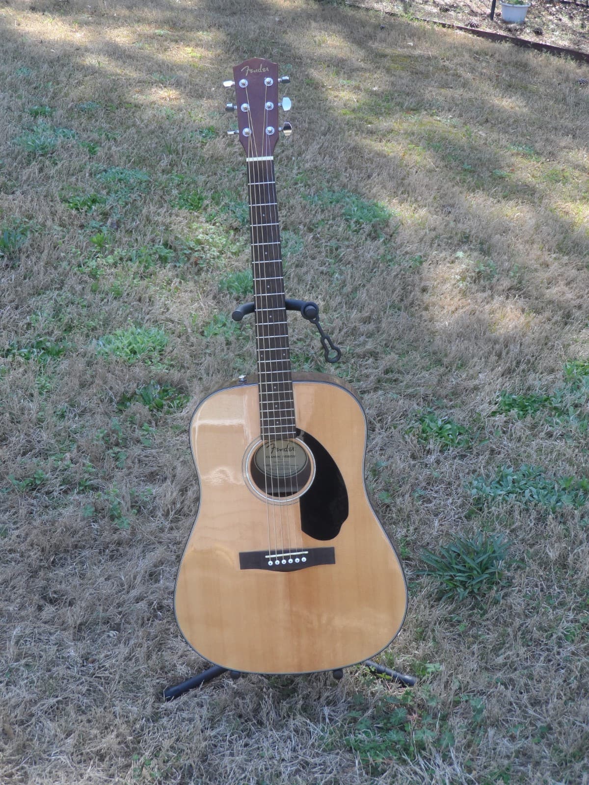 FENDER CD 60S ACOUSTIC GUITAR WITH GIG BAG