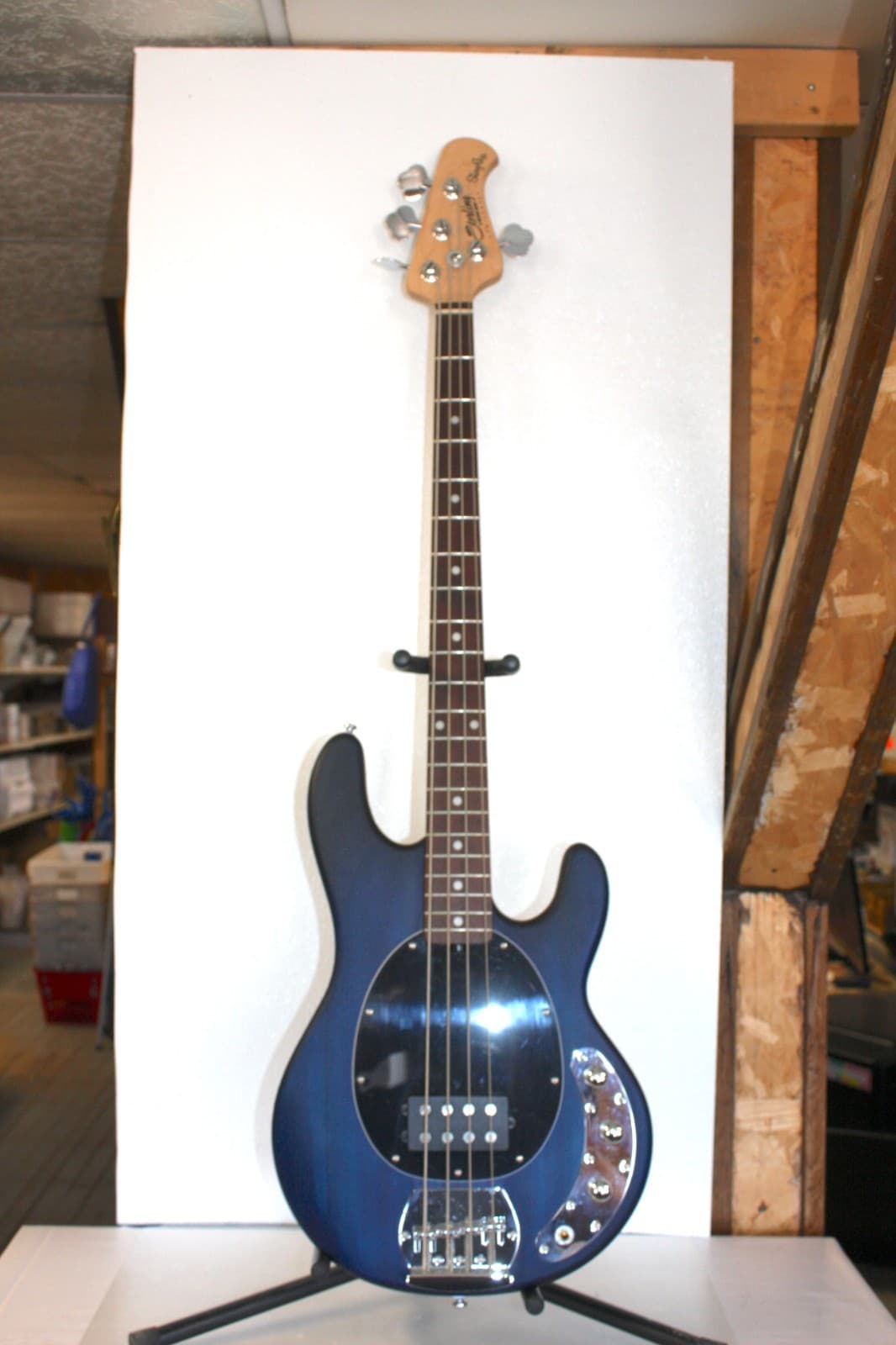 Sterling by Music Man SUB SERIES STINGRAY DEEP OCEAN BLUE Electric Bass Guitar