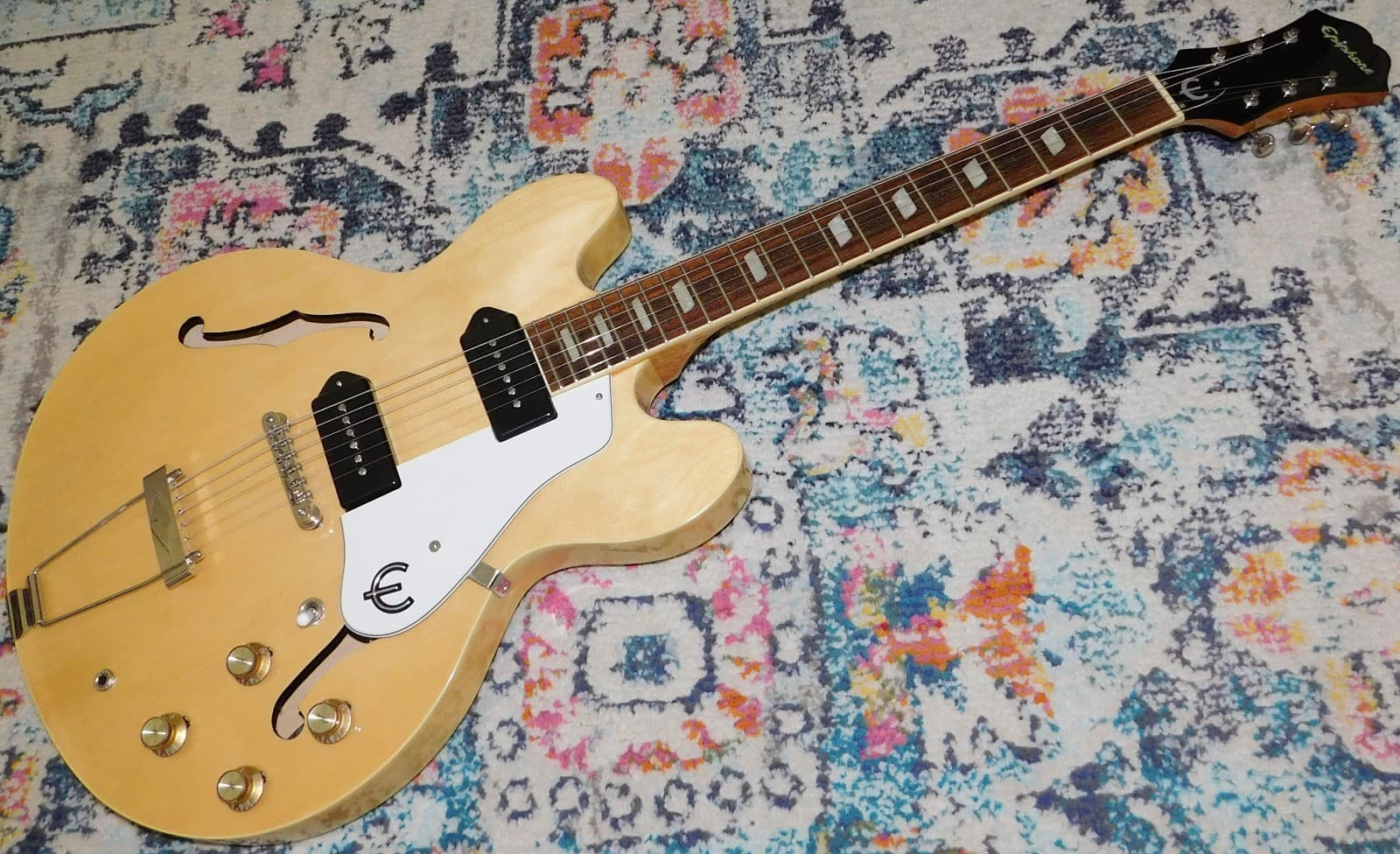 Epiphone Casino Hollowbody Electric Guitar 2010