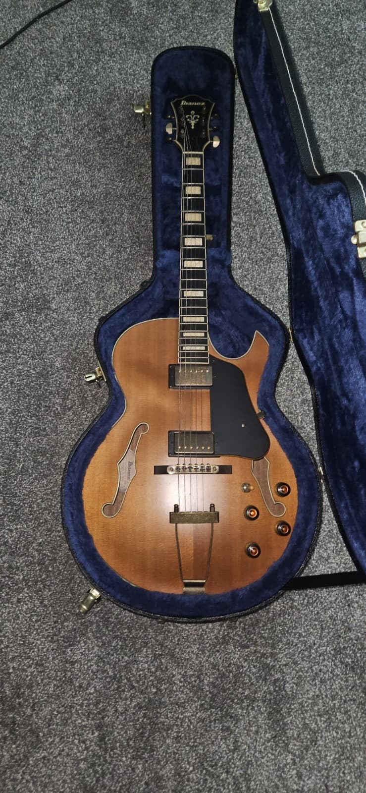 Ibanez Artcore Semi-Hollow Electric Guitar Brown 6-String Wood Body with Case